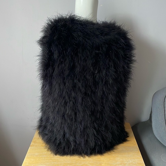 Club Monaco Feather Lined Open Front Vest - Picture 4 of 8